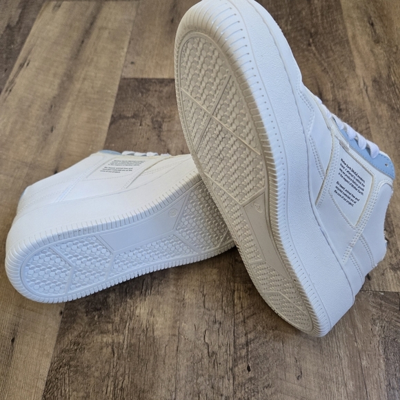 Moea Womens Size 37 White and Blue Sneakers, Excellent Condition - Picture 12 of 15